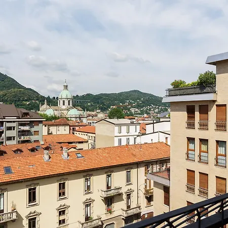 Vista Duomo - Bymyhomeincomo Apartment