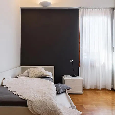Vista Duomo - Bymyhomeincomo Apartment Como