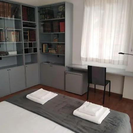Διαμέρισμα Vista Duomo - Bymyhomeincomo